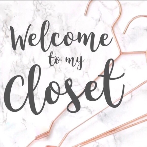 Welcome to my closet - Picture 1 of 1